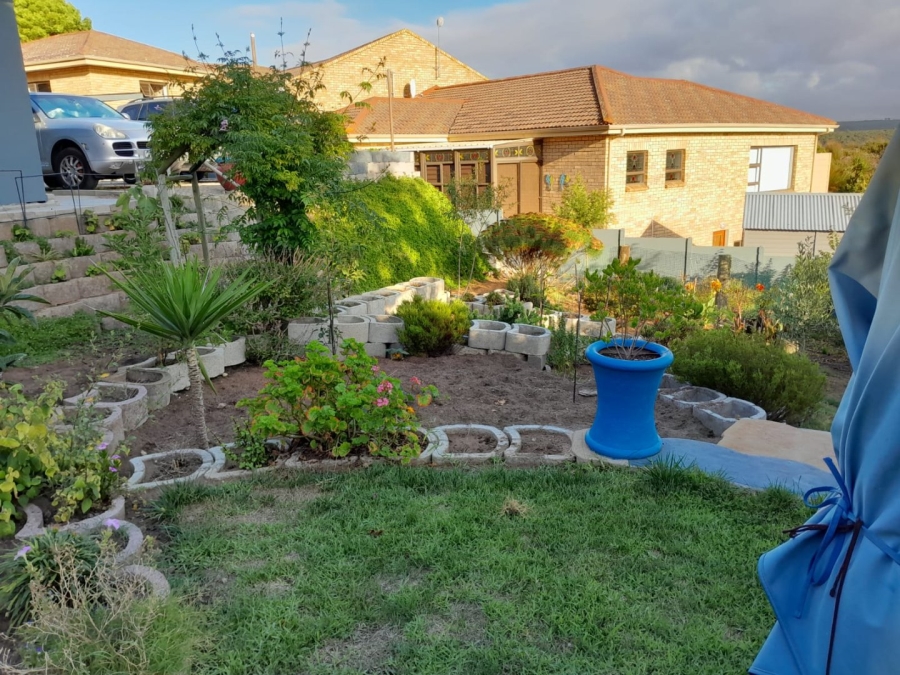 3 Bedroom Property for Sale in Stilbaai Wes Western Cape